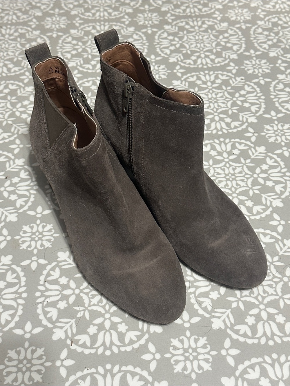 Vionic Paloma Women's Suede Ankle Boot